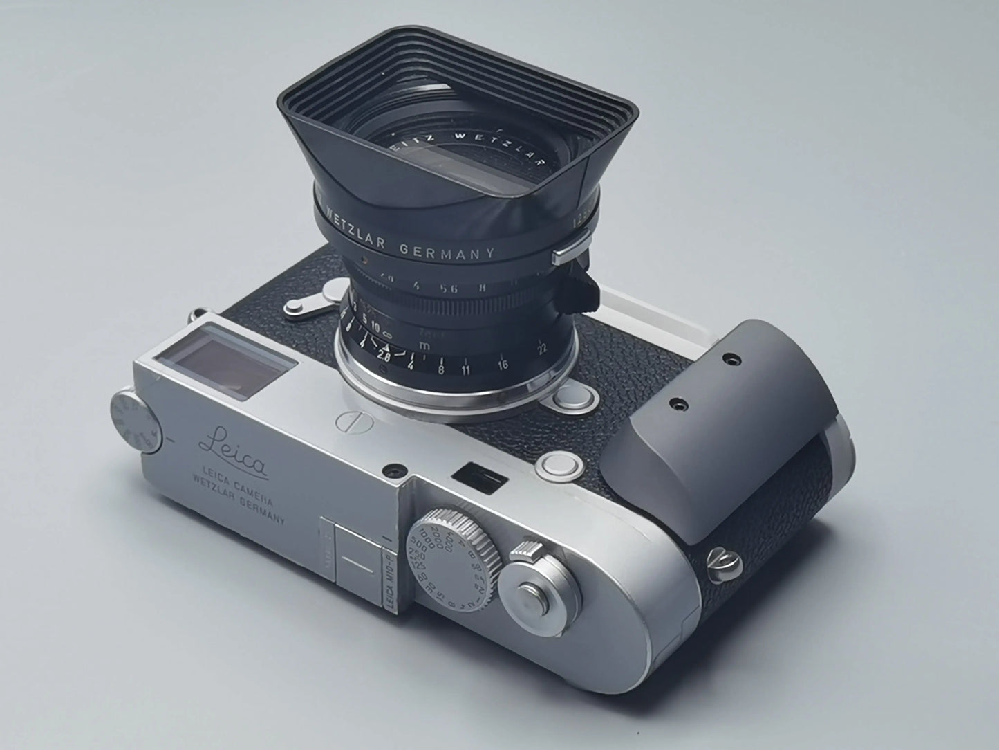 IDSworks M10-LITE modular grip for Leica M10 series IDS initial design studio