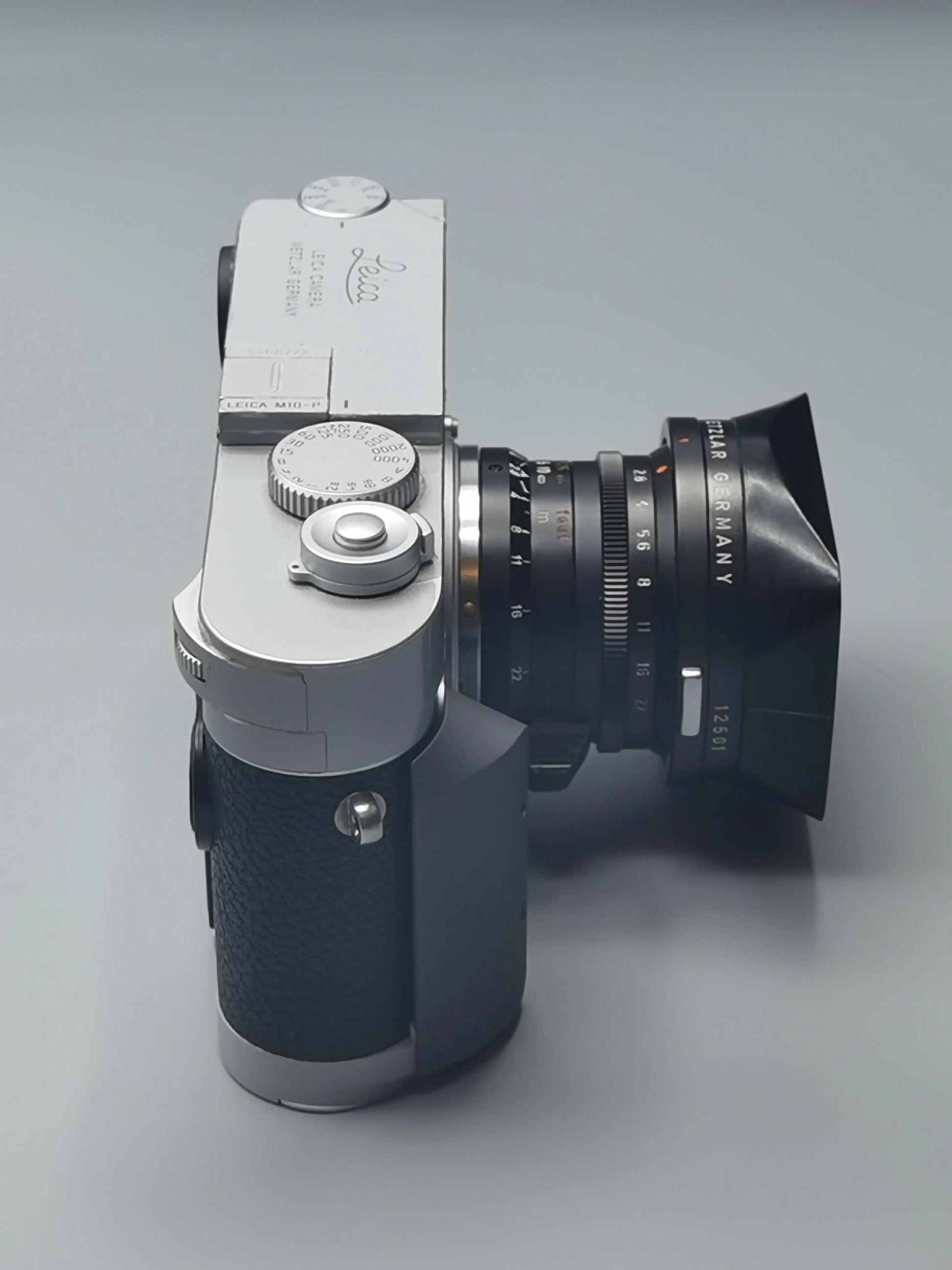 IDSworks M10-LITE modular grip for Leica M10 series IDS initial design studio
