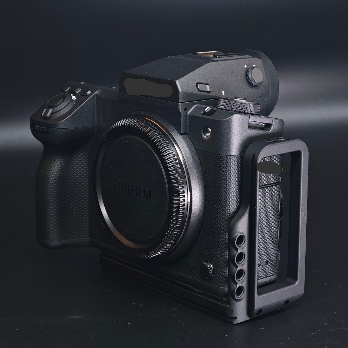 IDSworks GFX series modular base plate and L-bracket attachment IDS initial design studio