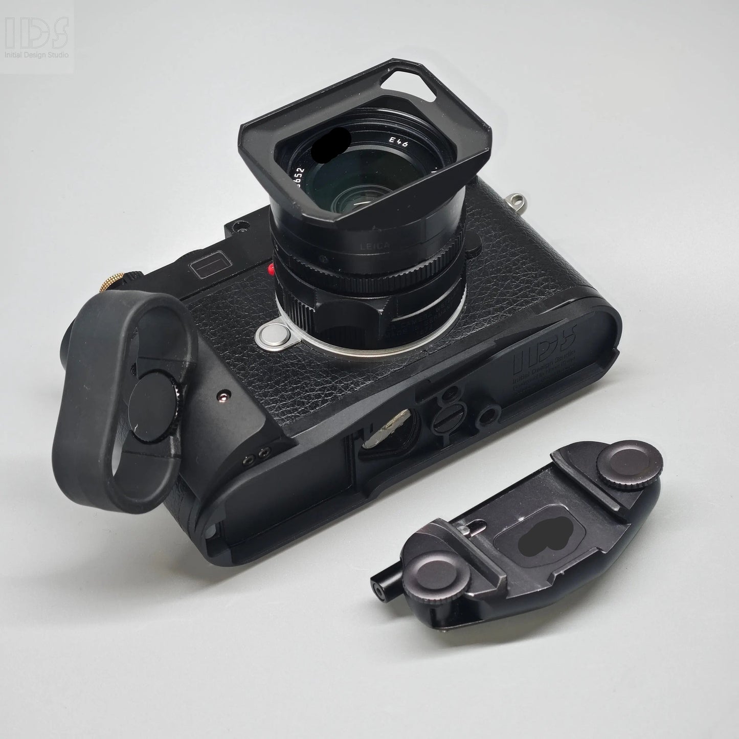 IDSworks M11-Lite Grip for Leica M11 series IDS initial design studio