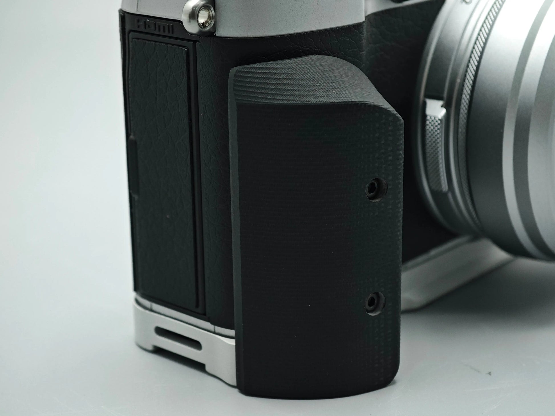 Fuji X100VI Grip from IDSworks IDS initial design studio