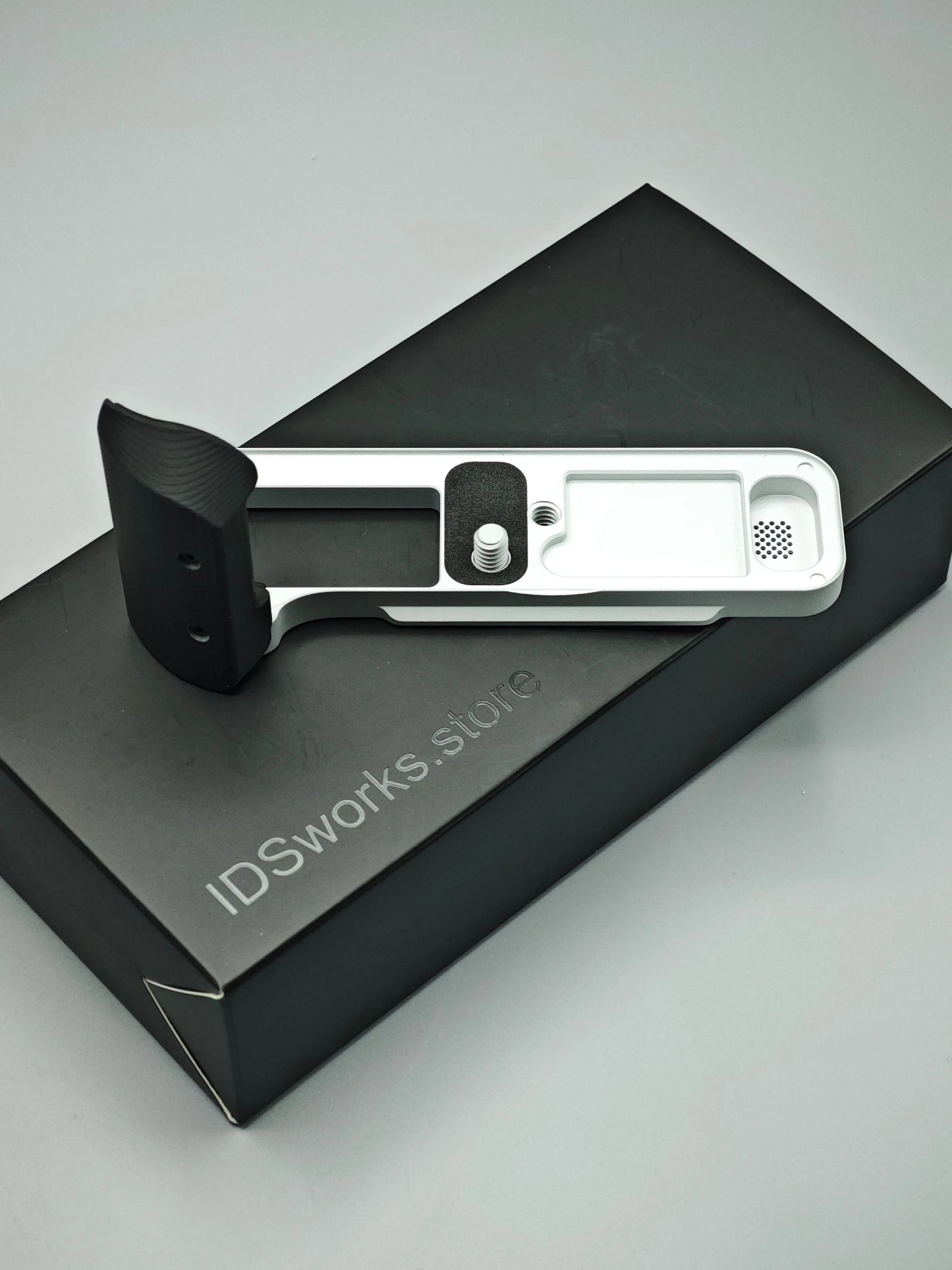 Fuji X100VI Grip from IDSworks IDS initial design studio