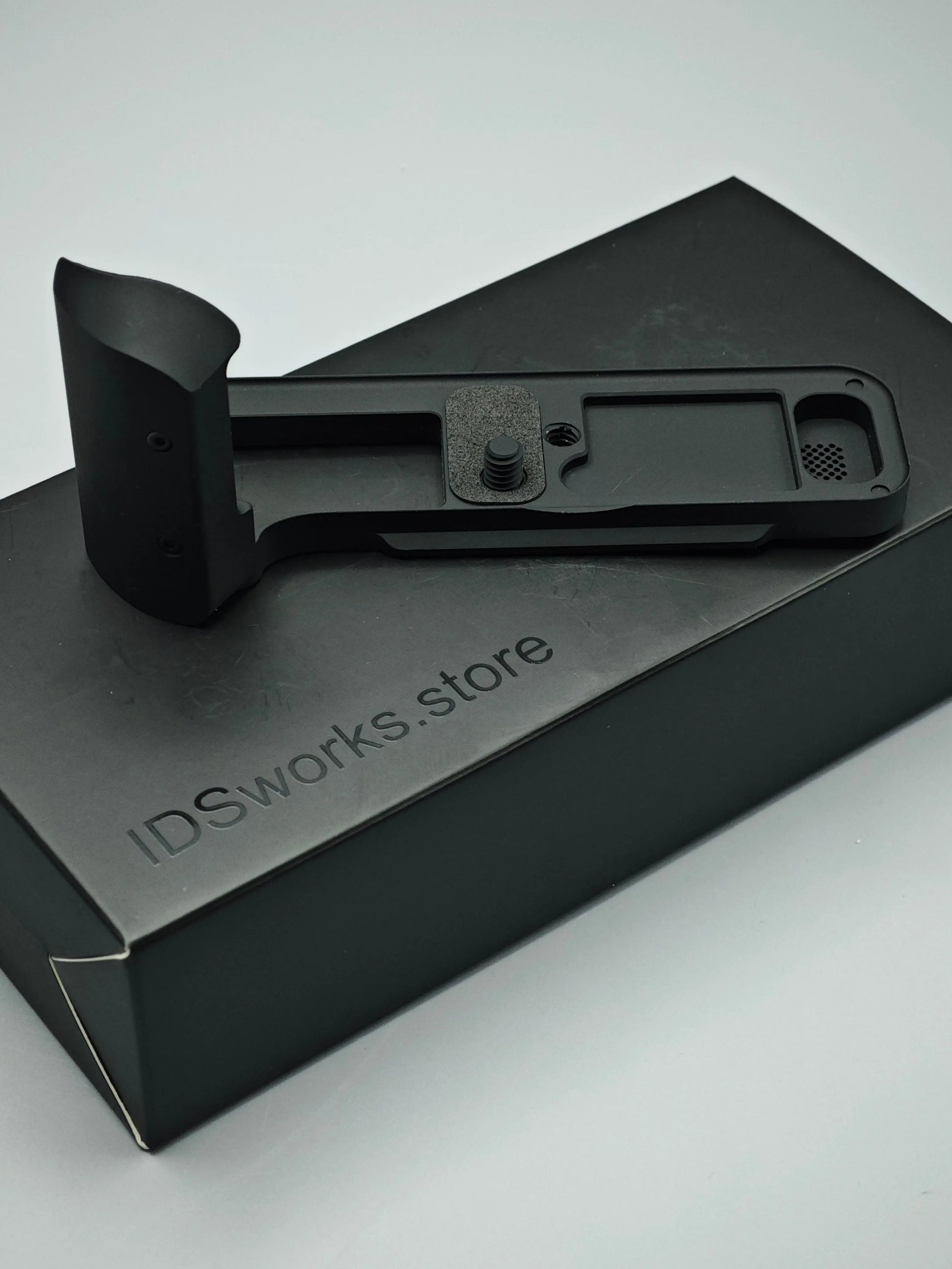 Fuji X100VI Grip from IDSworks IDS initial design studio