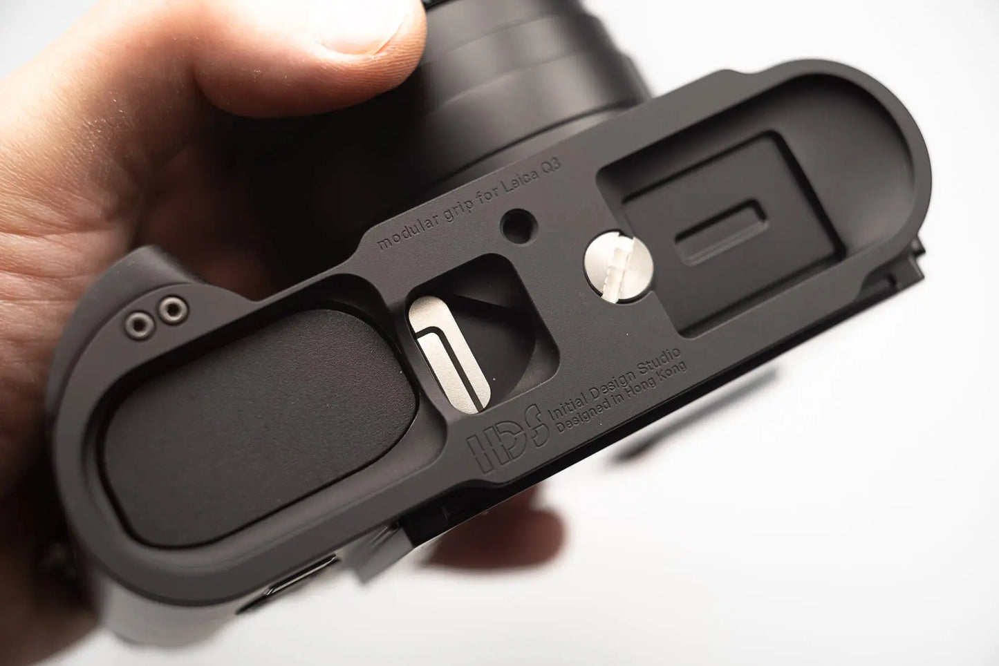 IDSworks modular grip for Leica Q3 IDS initial design studio