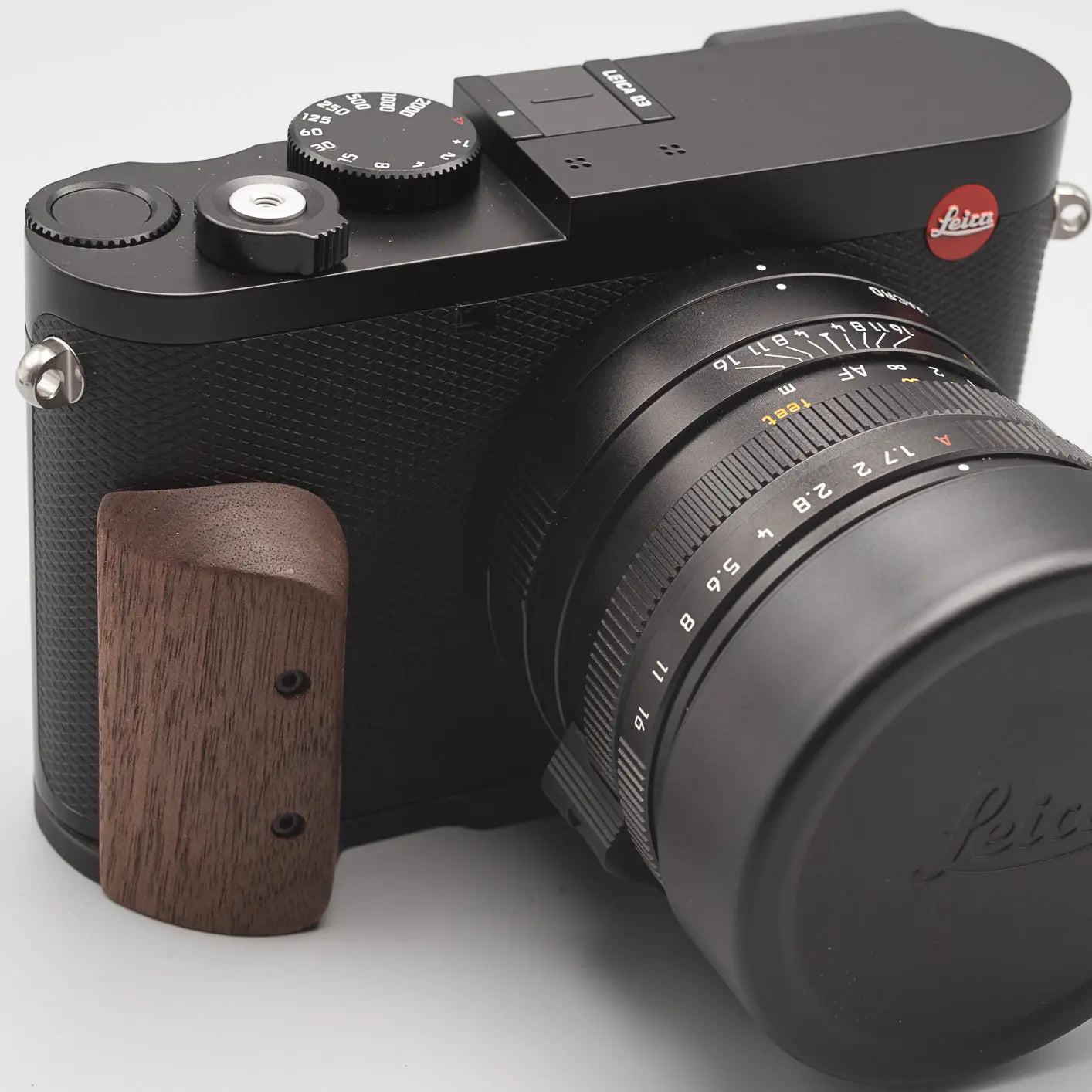 IDSworks modular grip for Leica Q3 IDS initial design studio