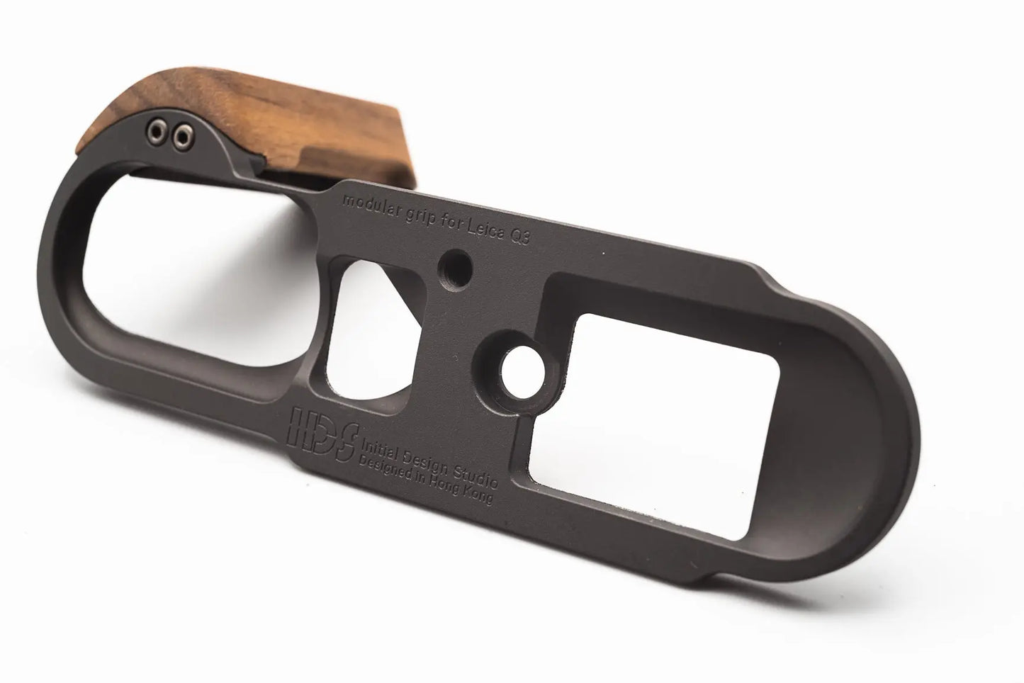 IDSworks modular grip for Leica Q3 IDS initial design studio