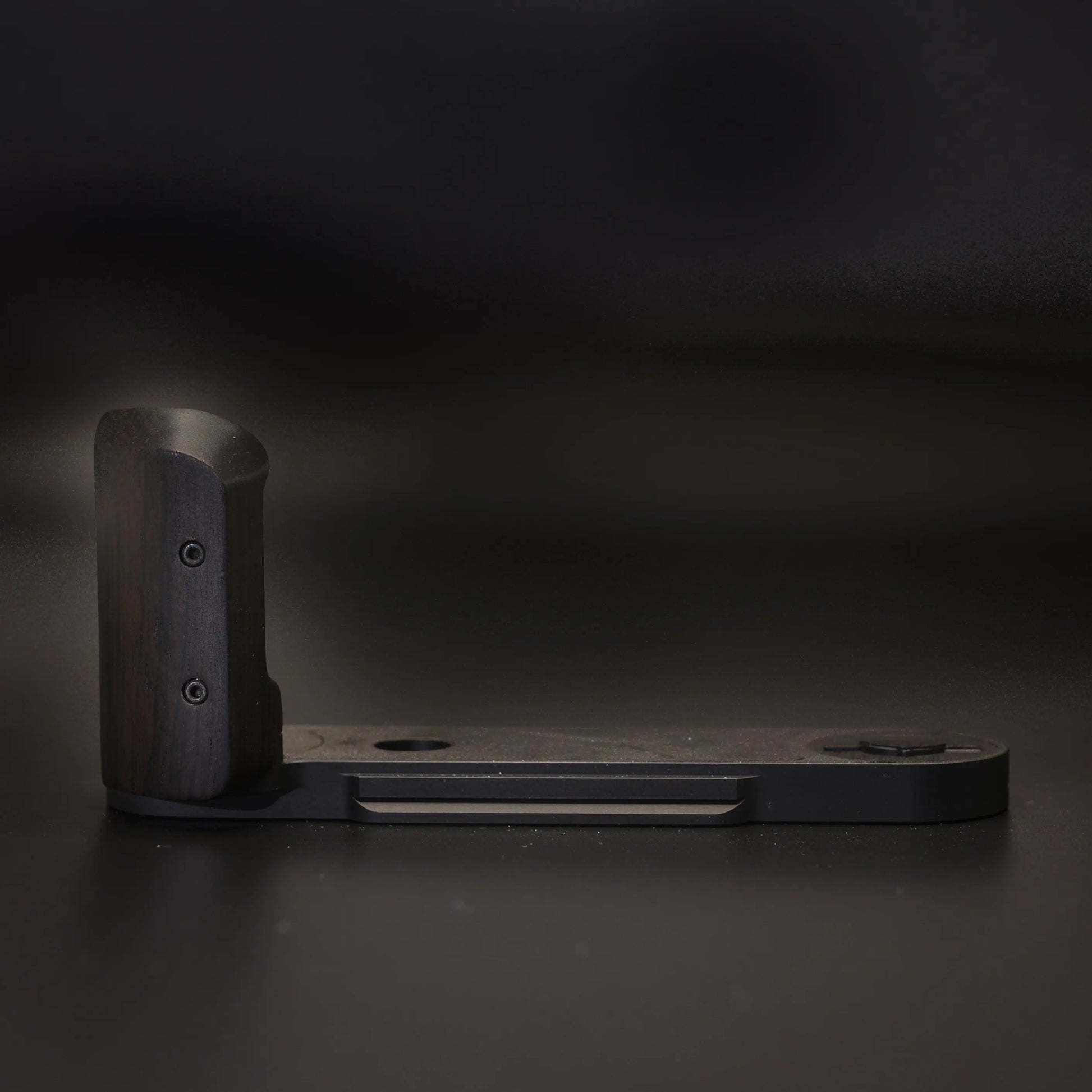 IDS modular grip for Leica Film M cameras IDS initial design studio