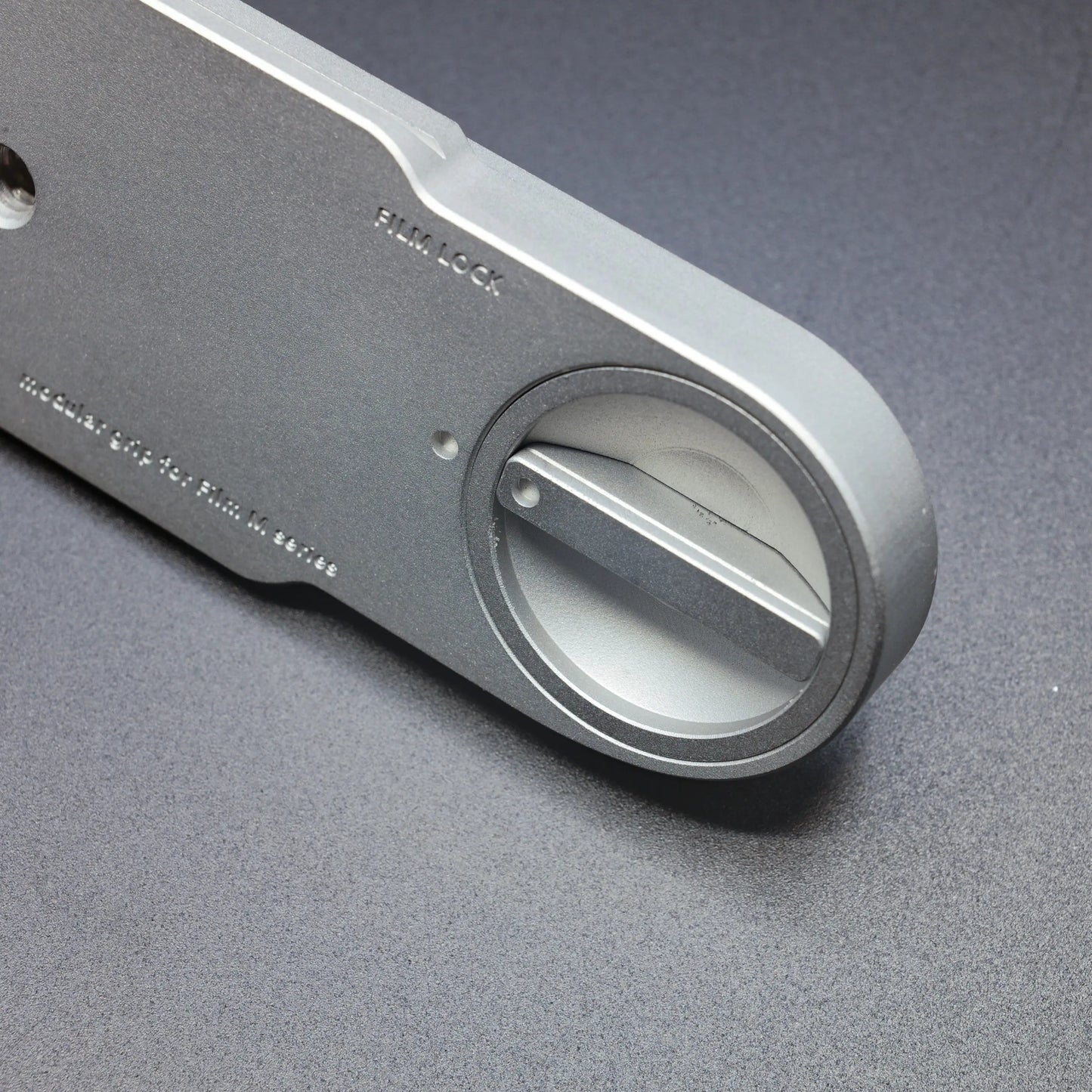Leica analog Film Grip from IDSworks