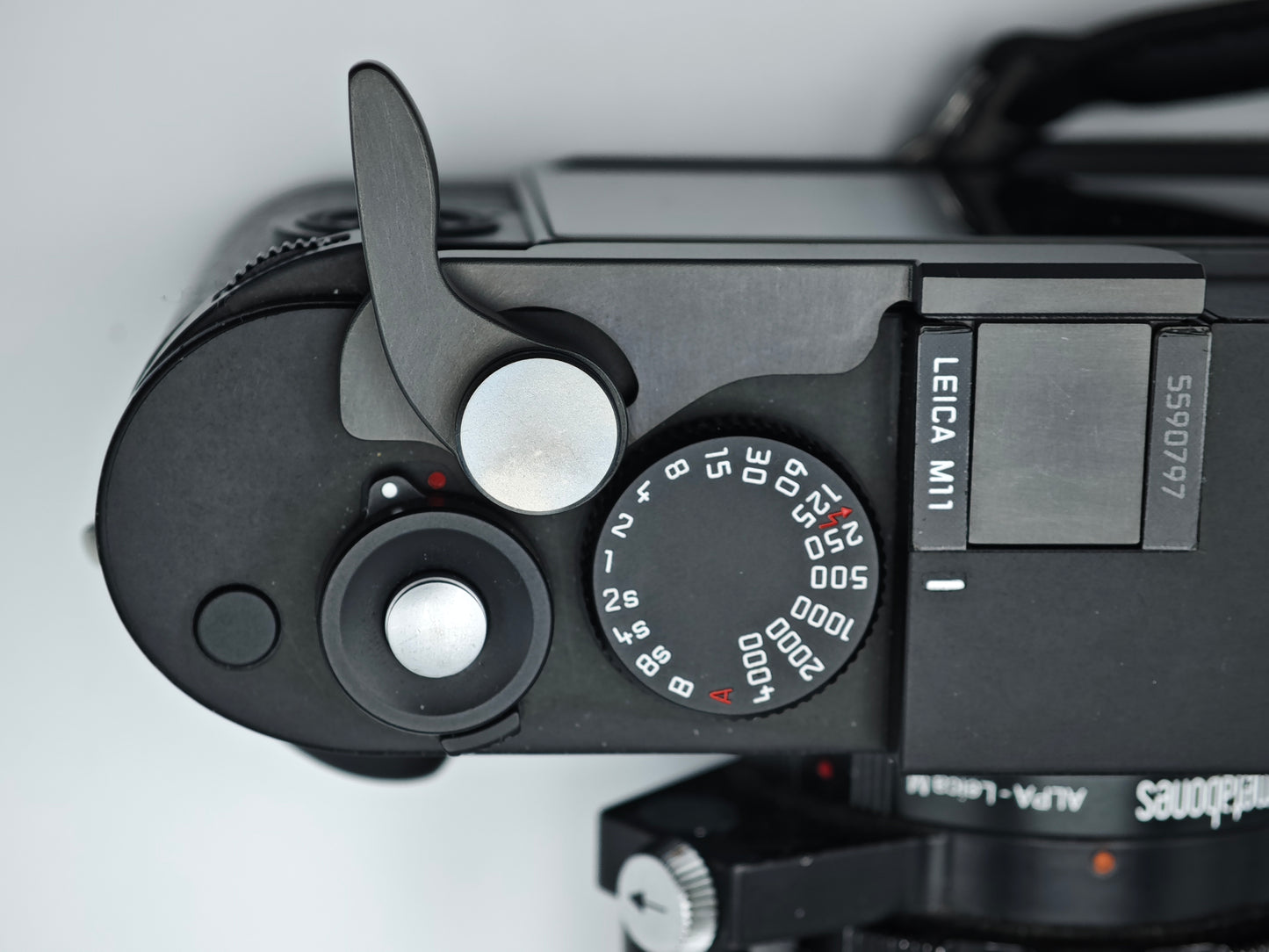 Foldable Thumb Grip for Leica M10/M11