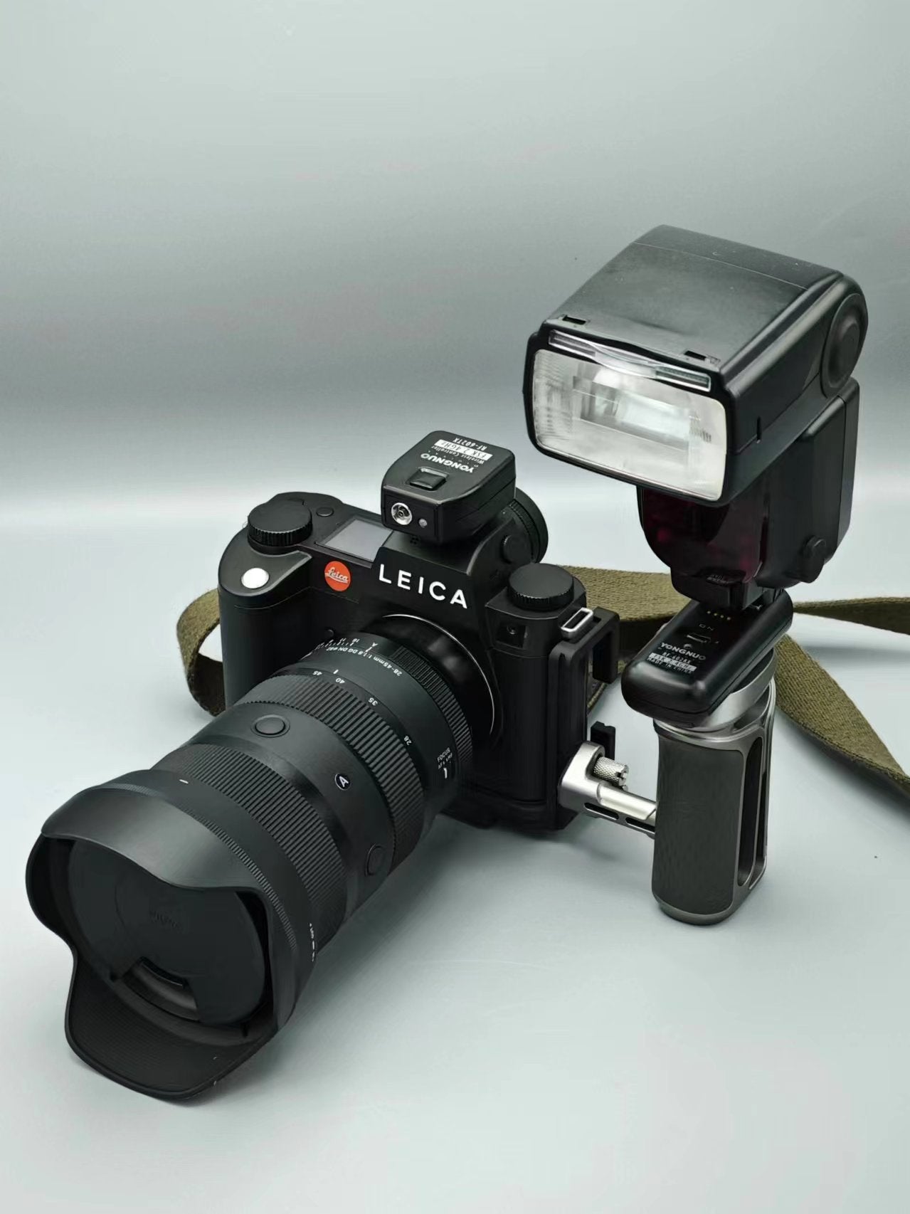 Leica SL3 modular base plate and L-plate attachment