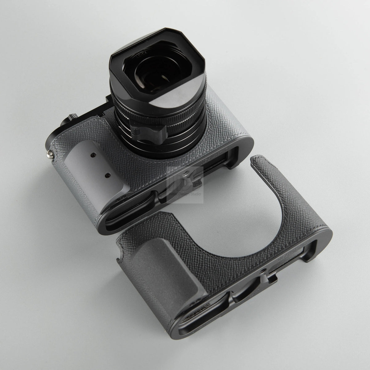 Camera Protection case for Leica Q3 / Q343 IDS initial design studio