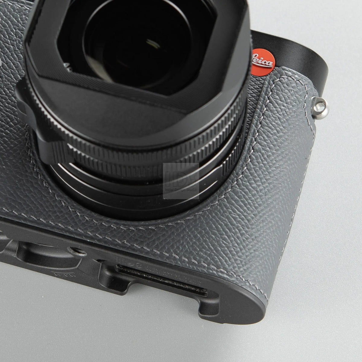 Camera Protection case for Leica Q3 / Q343 IDS initial design studio