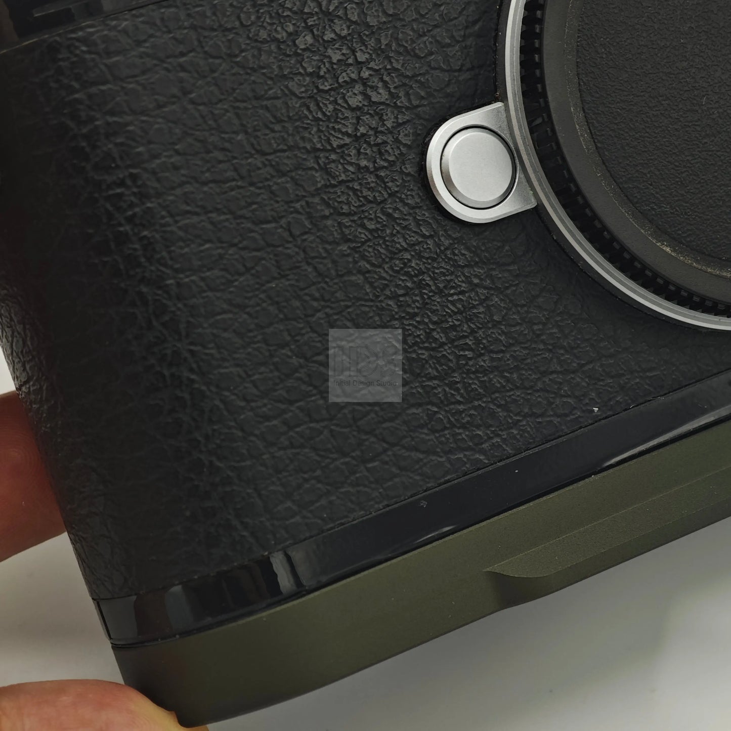 IDS Modular baseplate and grip with LENS STAND for Leica M11 series IDS initial design studio