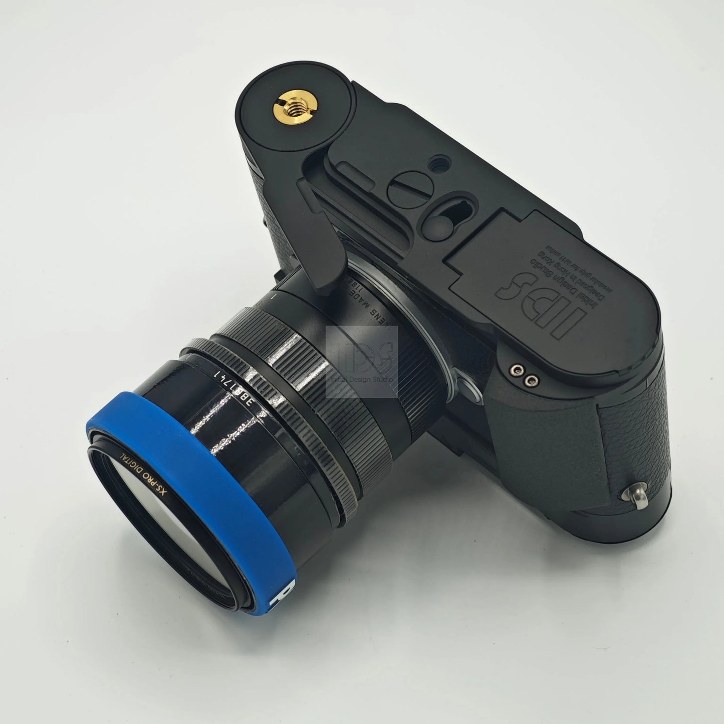 IDS Modular baseplate and grip with LENS STAND for Leica M11 series IDS initial design studio
