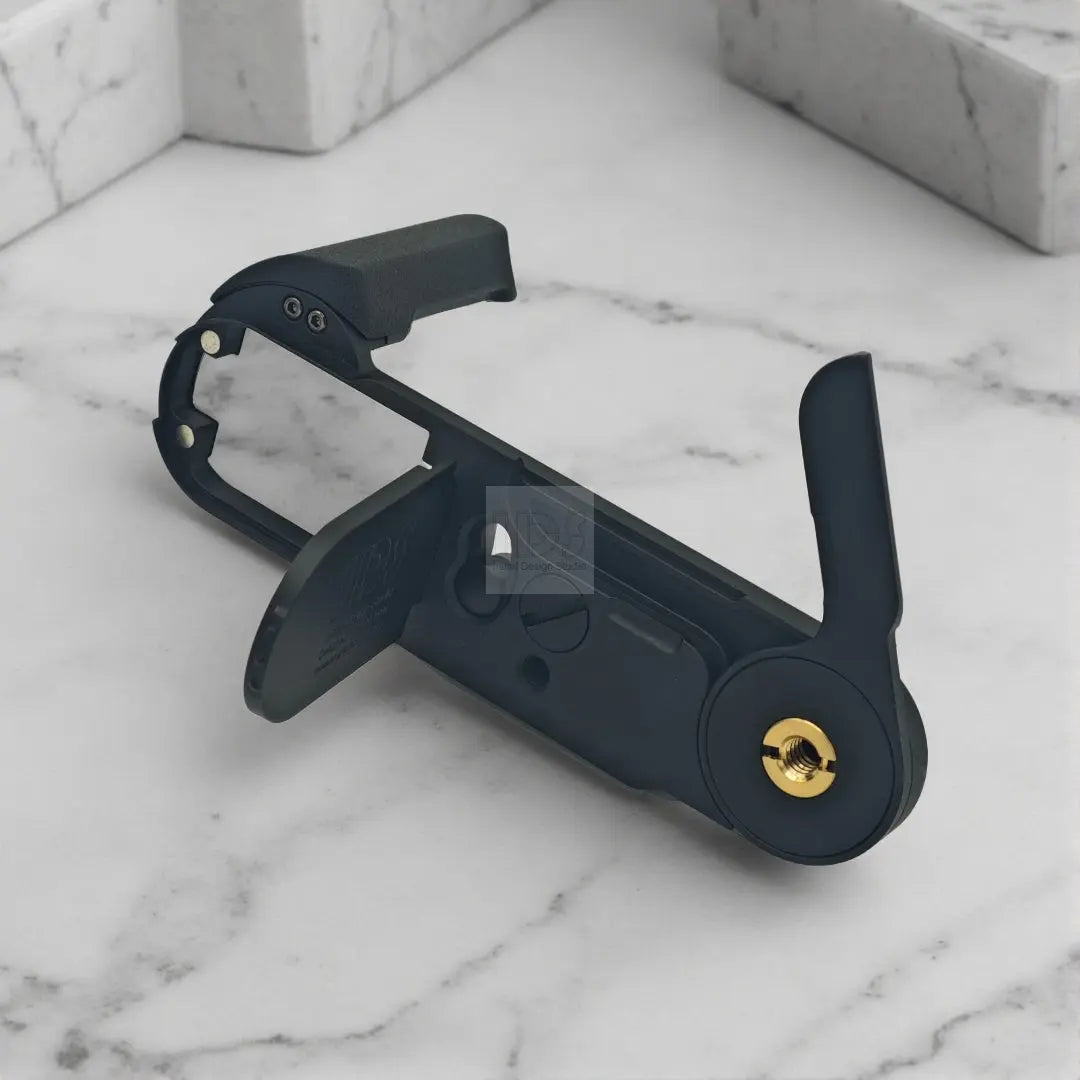 IDS Modular baseplate and grip with LENS STAND for Leica M11 series IDS initial design studio
