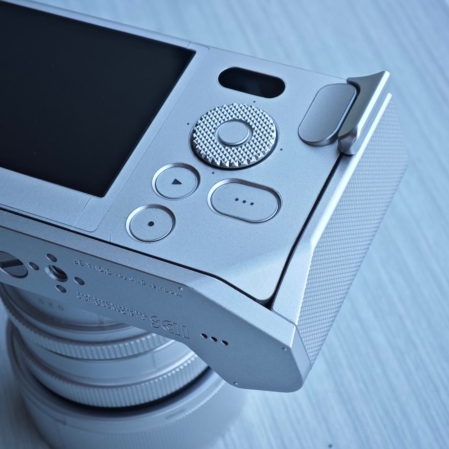 IDS modular grip for SIGMA BF IDS initial design studio