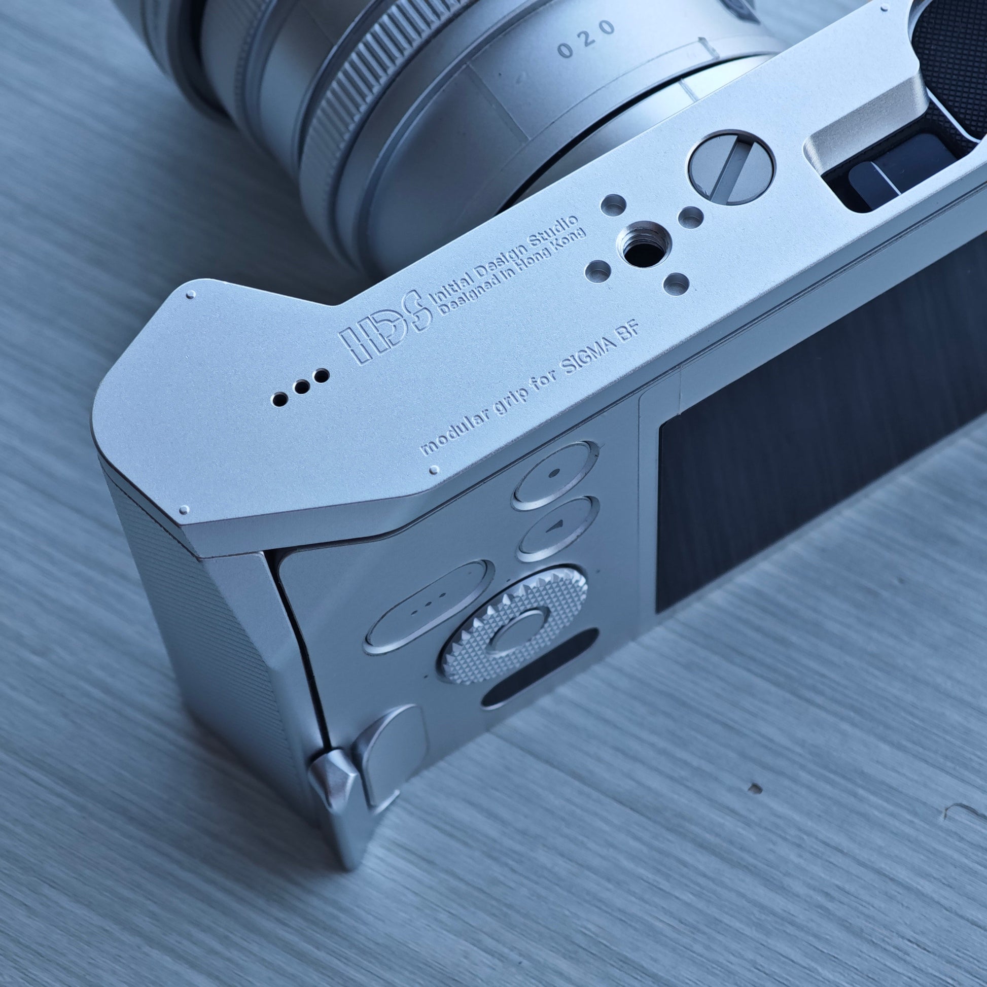 IDS modular grip for SIGMA BF IDS initial design studio