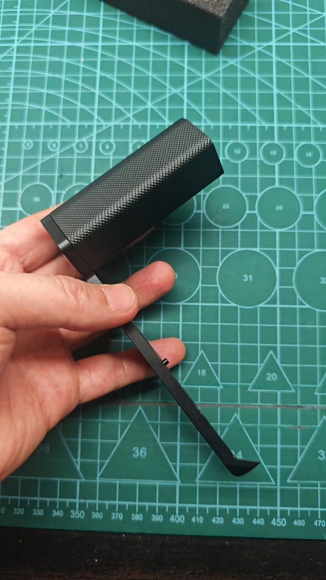 IDS modular grip for SIGMA BF IDS initial design studio