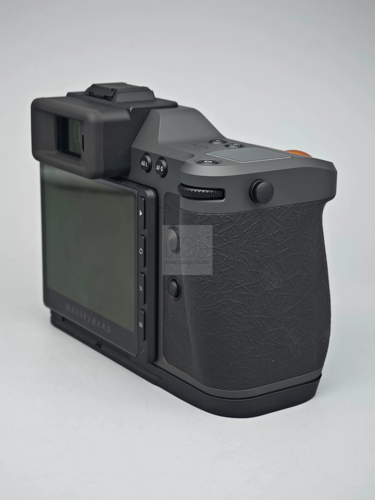 IDSworks HASSELBLAD X2D and X2DII modular L-bracket and/or baseplate attachment IDS initial design studio