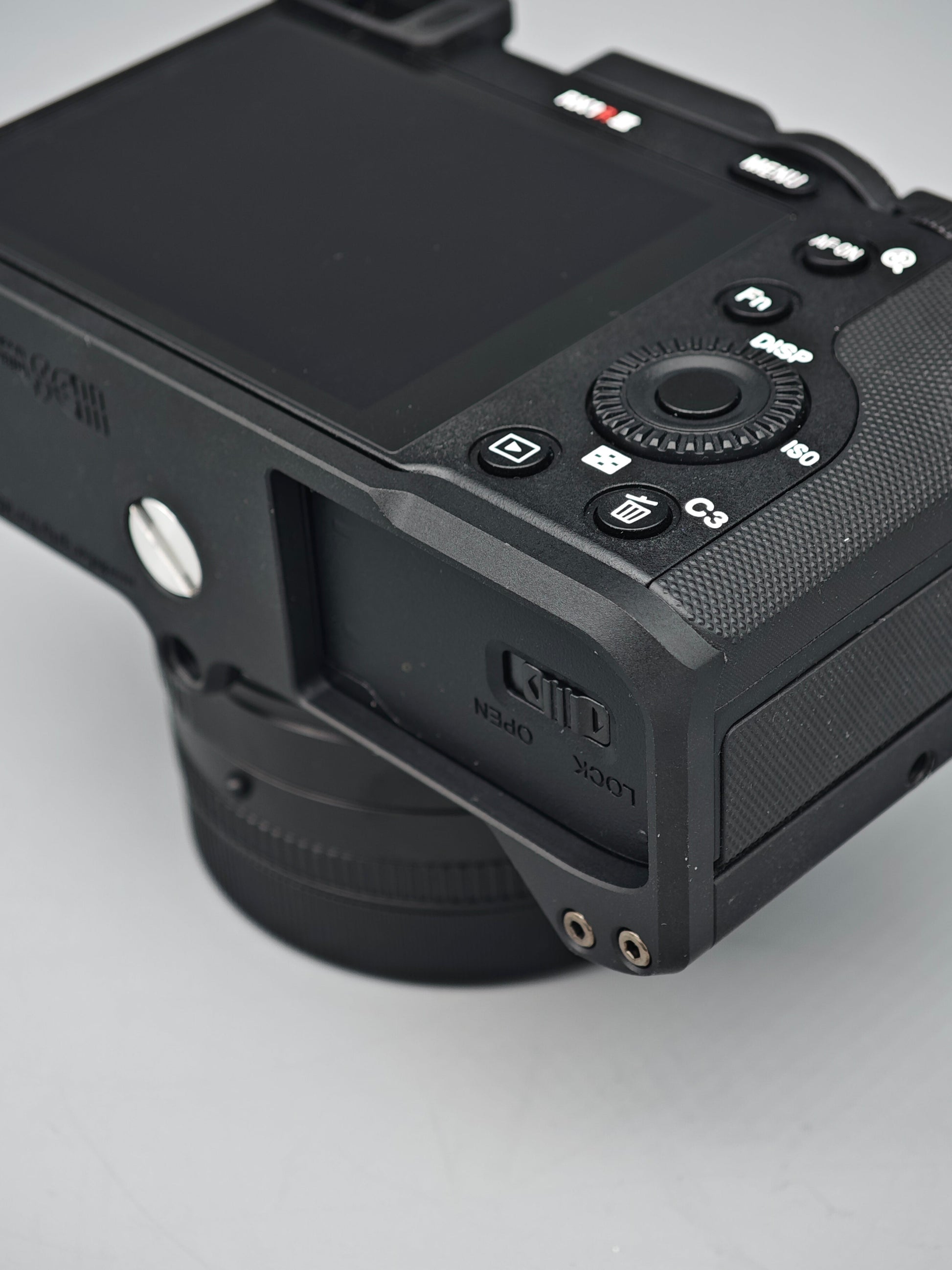 IDSworks hand grip / thumb grip for Sony RX1RIII IDS initial design studio