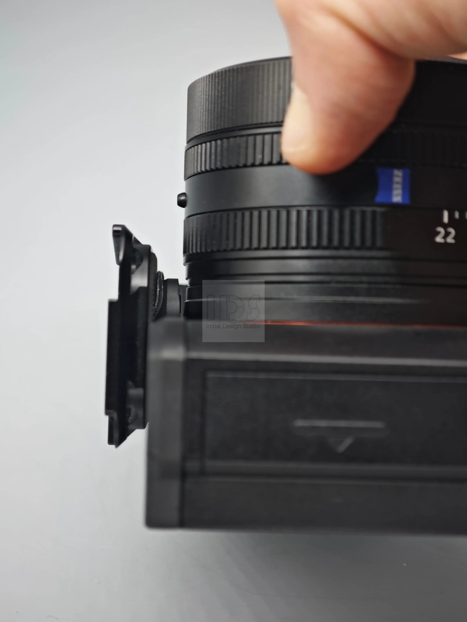 IDSworks hand grip / thumb grip for Sony RX1RIII IDS initial design studio