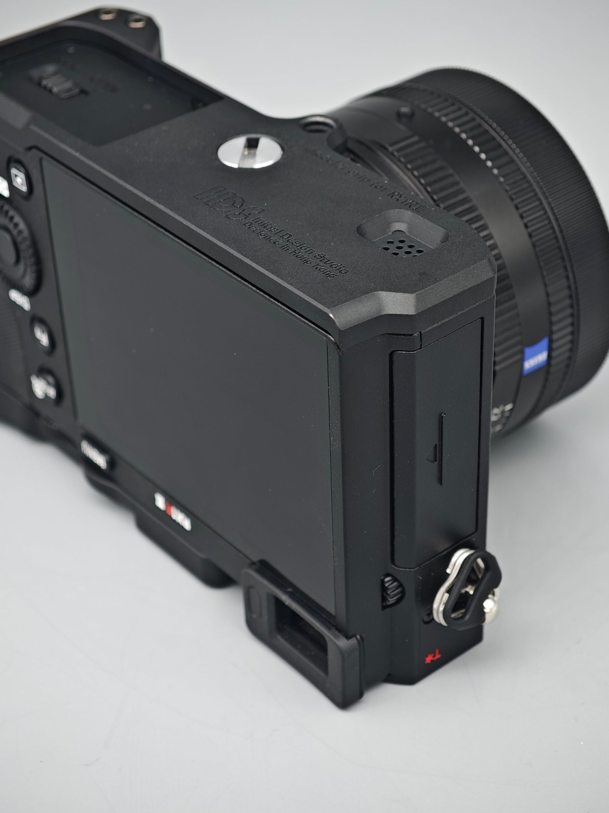 IDSworks hand grip / thumb grip for Sony RX1RIII IDS initial design studio