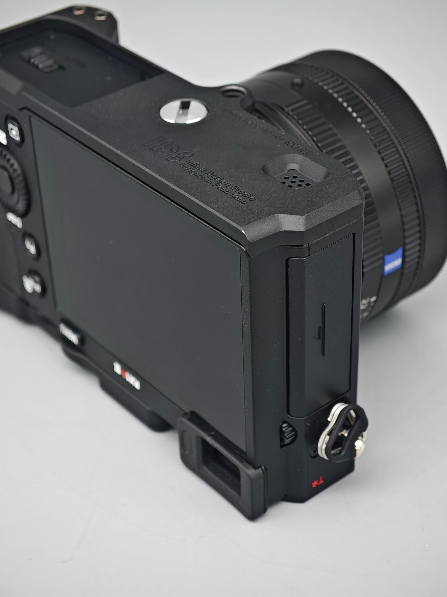 IDSworks hand grip / thumb grip for Sony RX1RIII IDS initial design studio