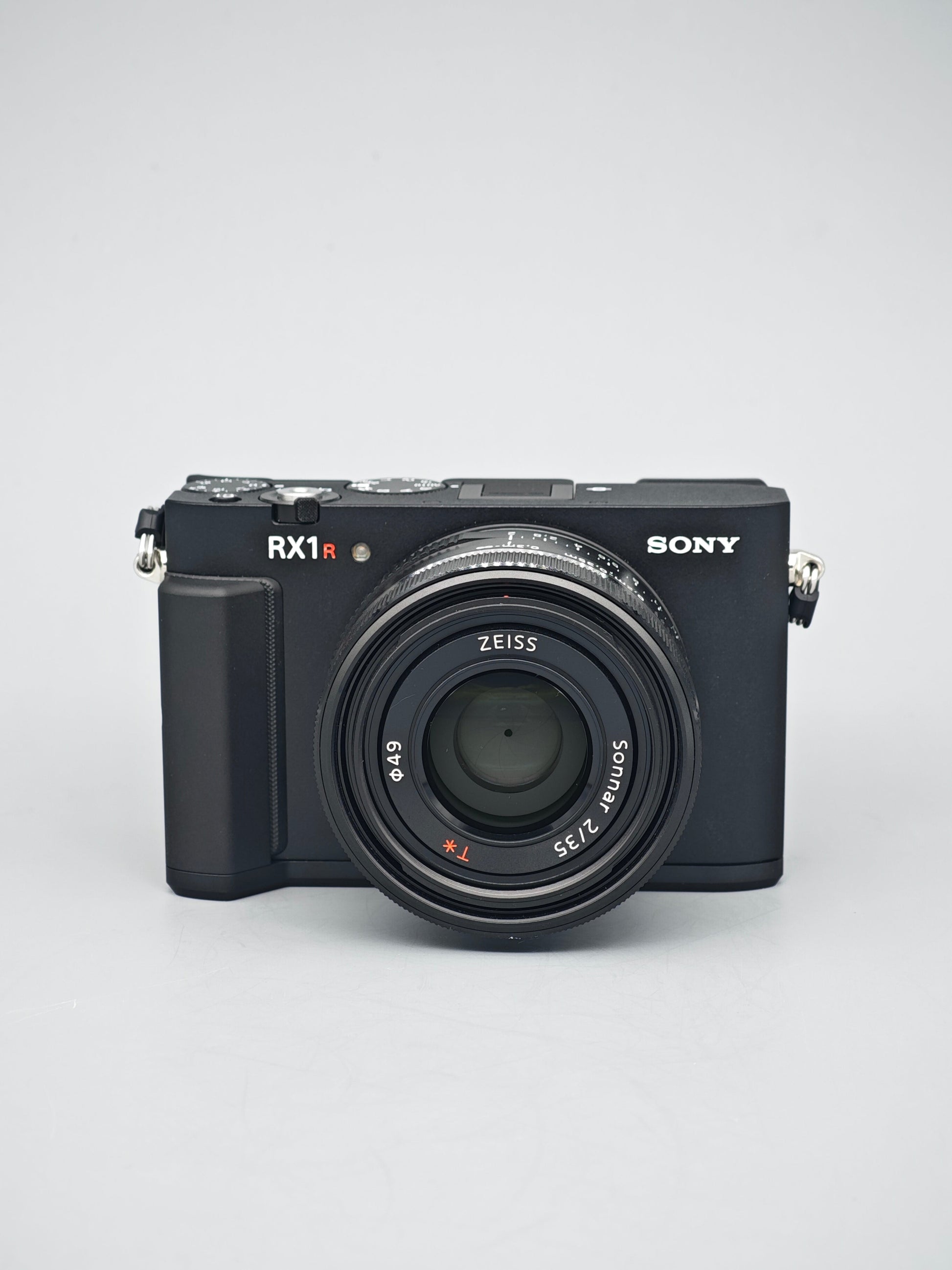 IDSworks hand grip / thumb grip for Sony RX1RIII IDS initial design studio