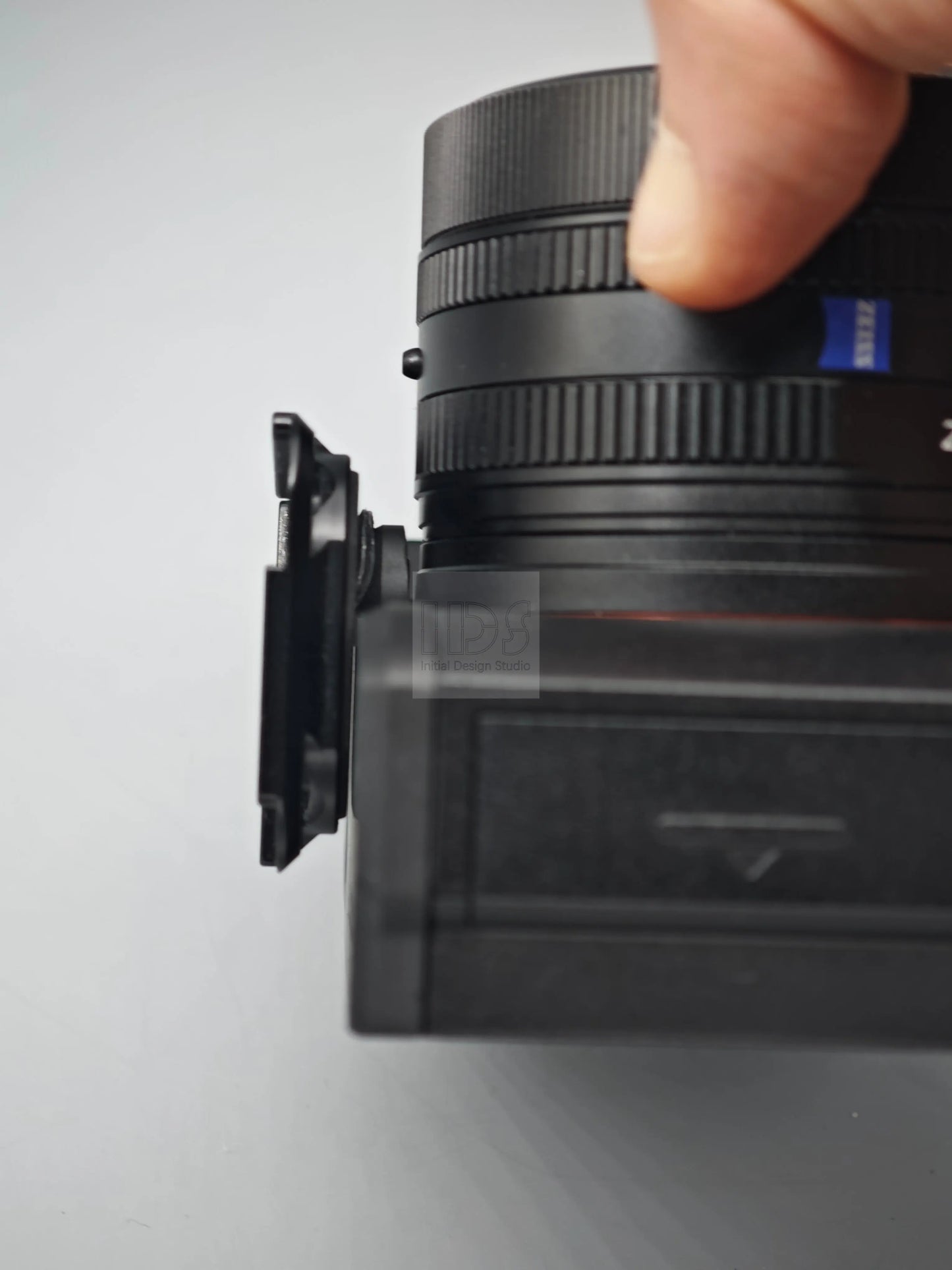 IDSworks hand grip / thumb grip for Sony RX1RIII IDS initial design studio