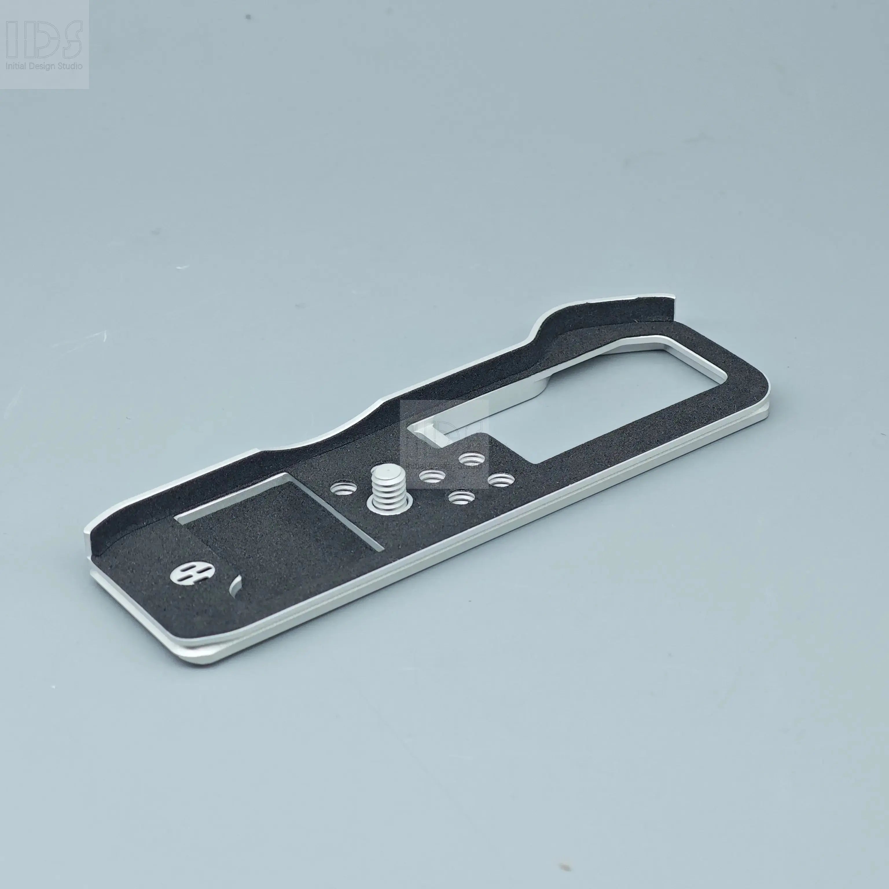 IDSworks modular Grip & Base plate for Fujifilm GFX100RF - IDS