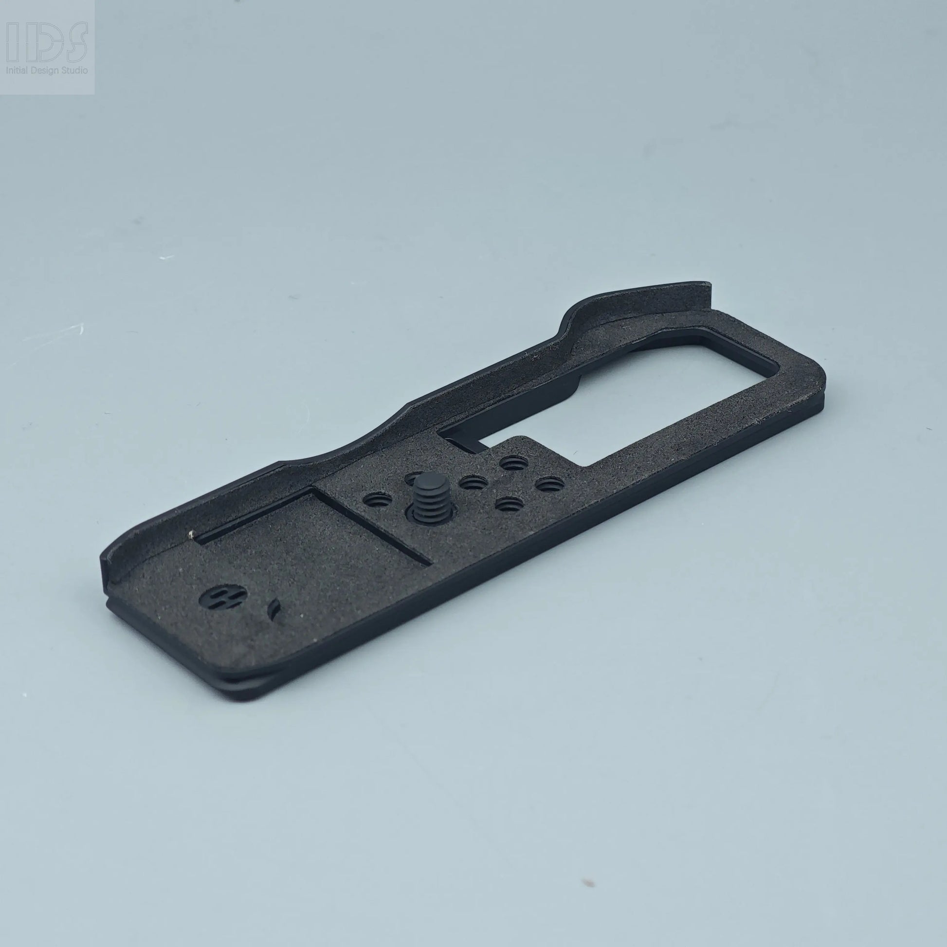 IDSworks modular Grip & Base plate for Fujifilm GFX100RF IDS initial design studio