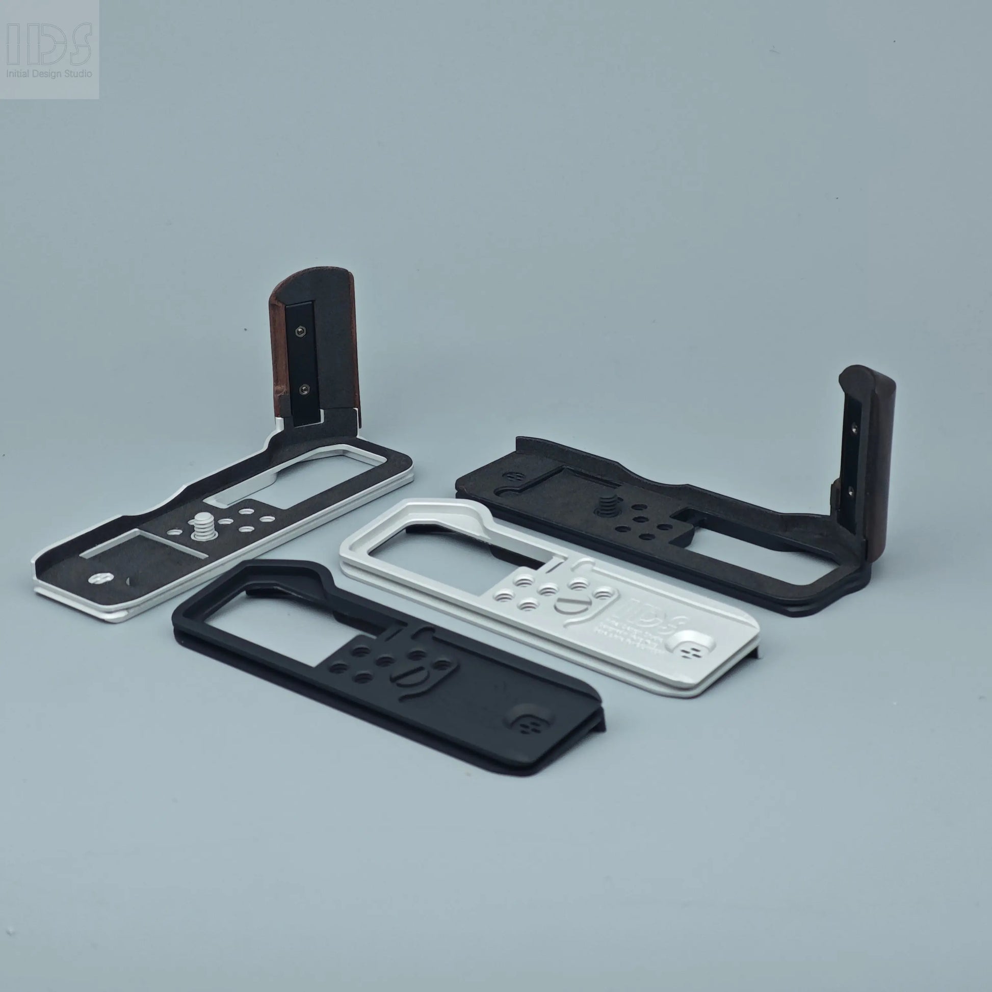 IDSworks modular Grip & Base plate for Fujifilm GFX100RF IDS initial design studio