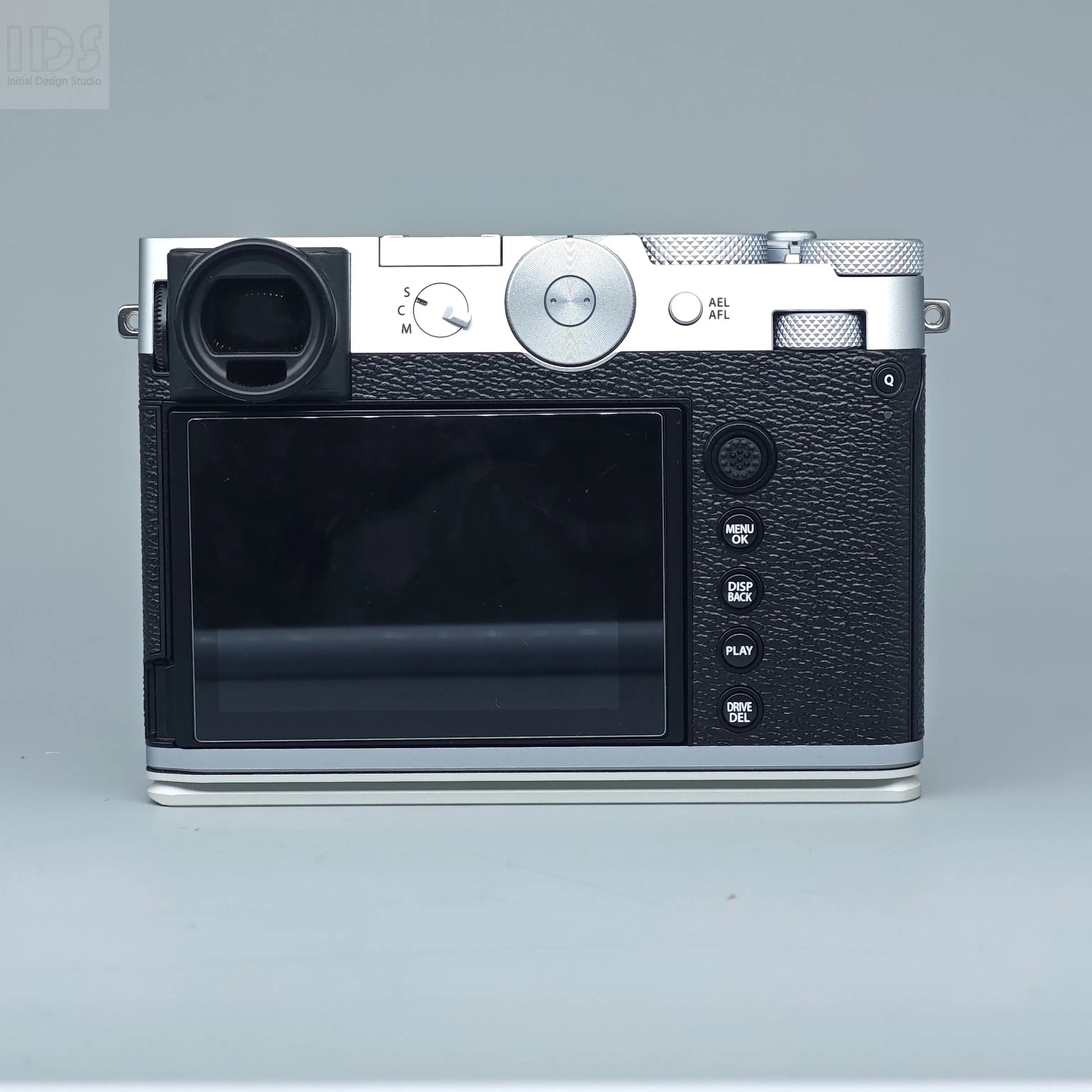 IDSworks modular Grip & Base plate for Fujifilm GFX100RF IDS initial design studio