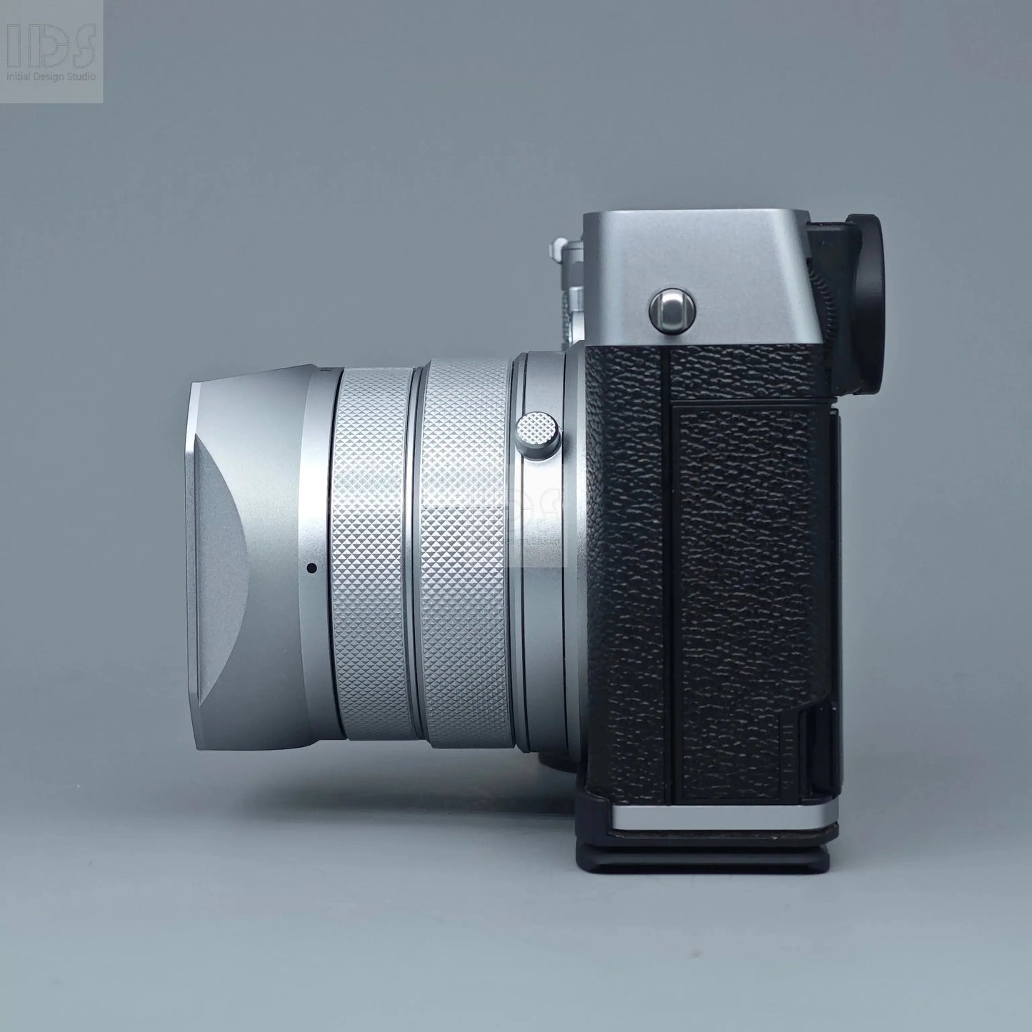 IDSworks modular Grip & Base plate for Fujifilm GFX100RF IDS initial design studio