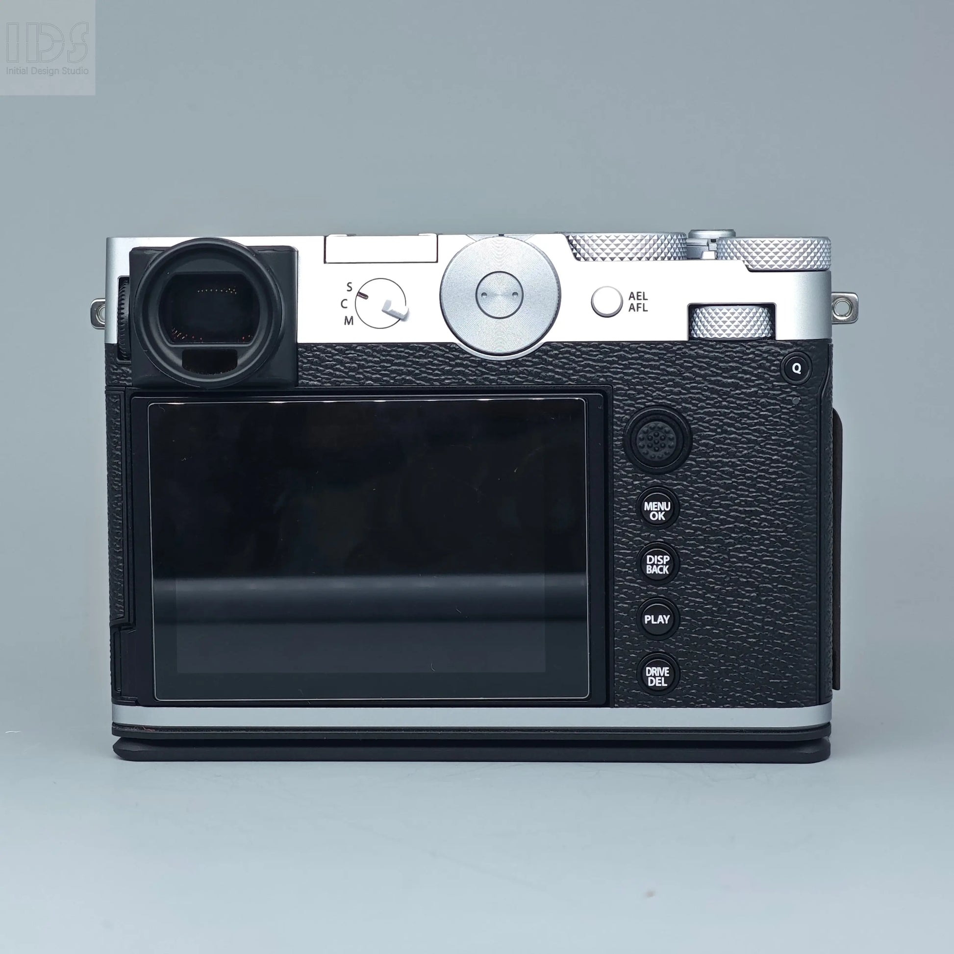 IDSworks modular Grip & Base plate for Fujifilm GFX100RF IDS initial design studio
