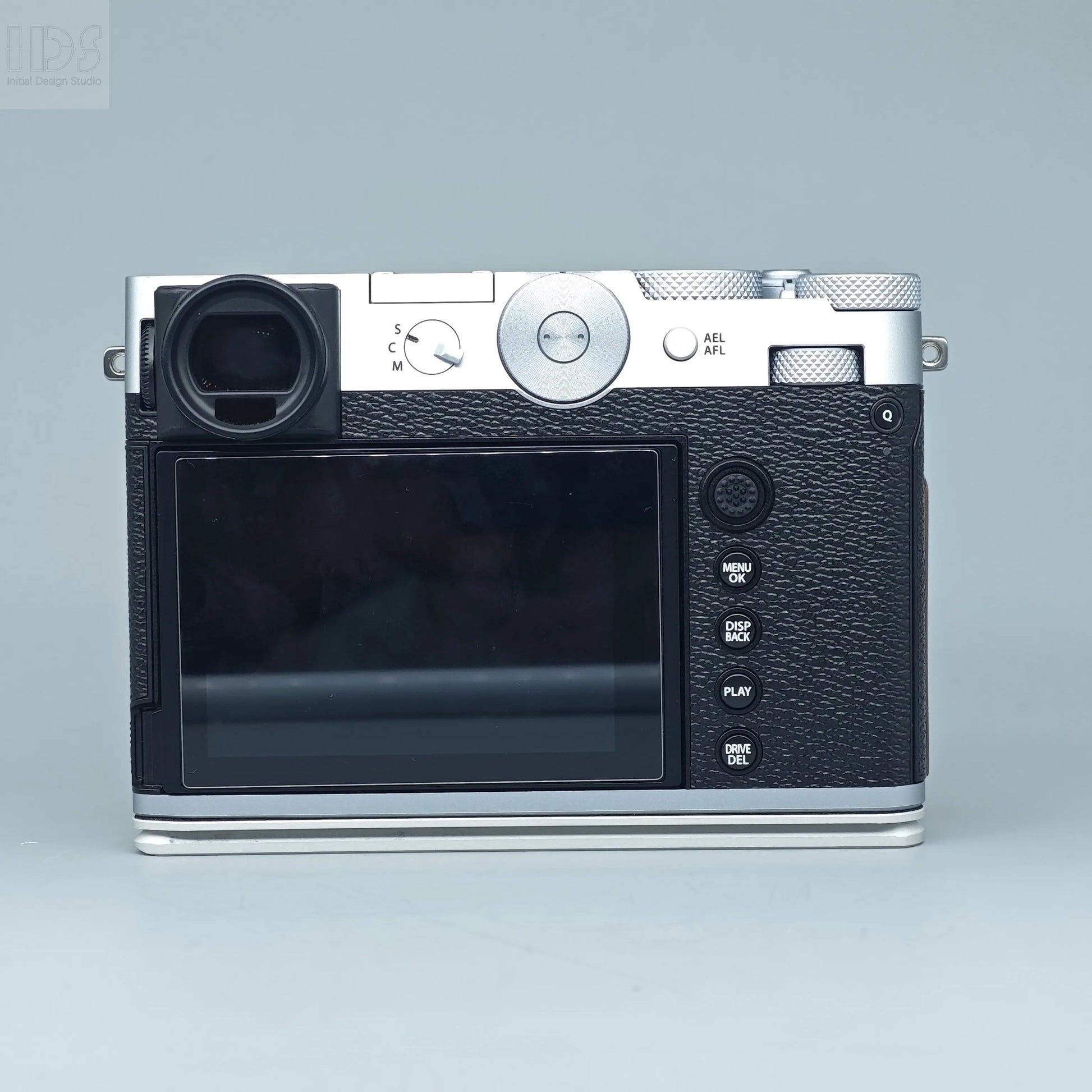 IDSworks modular Grip & Base plate for Fujifilm GFX100RF IDS initial design studio