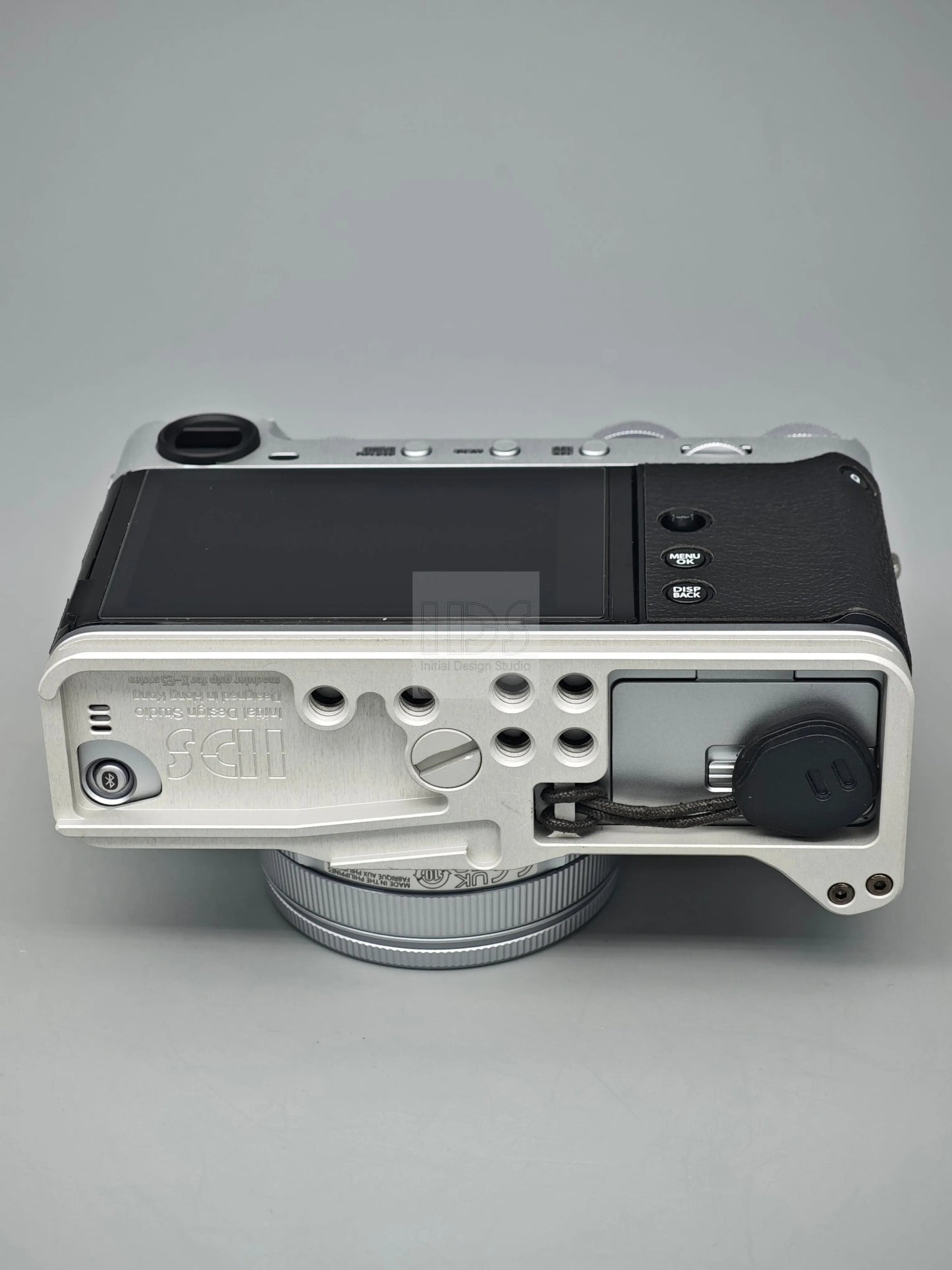 IDSworks modular grip for Fujifilm X-E5 IDS initial design studio