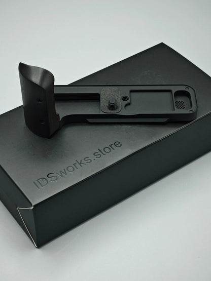Fuji X100VI Grip from IDSworks IDS initial design studio