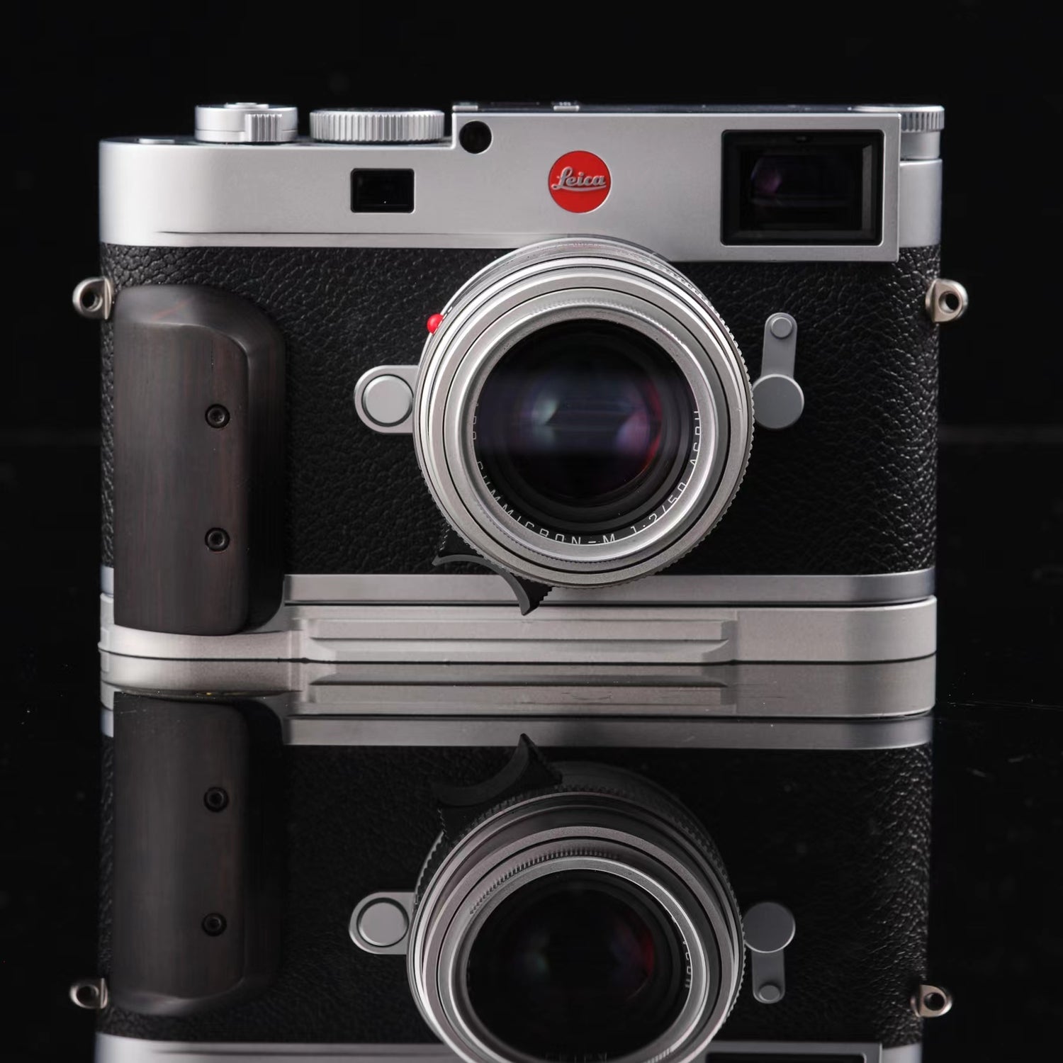 Leica M Series (Digital & Analog)