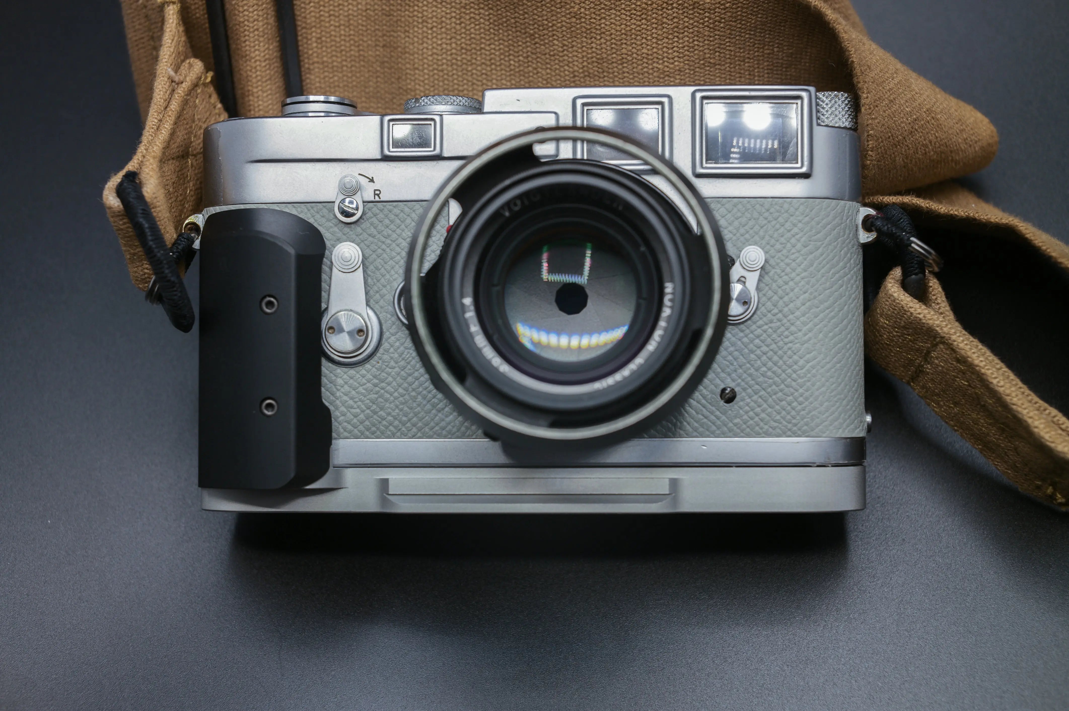 IDS modular grip for Leica Film M cameras – IDS initial